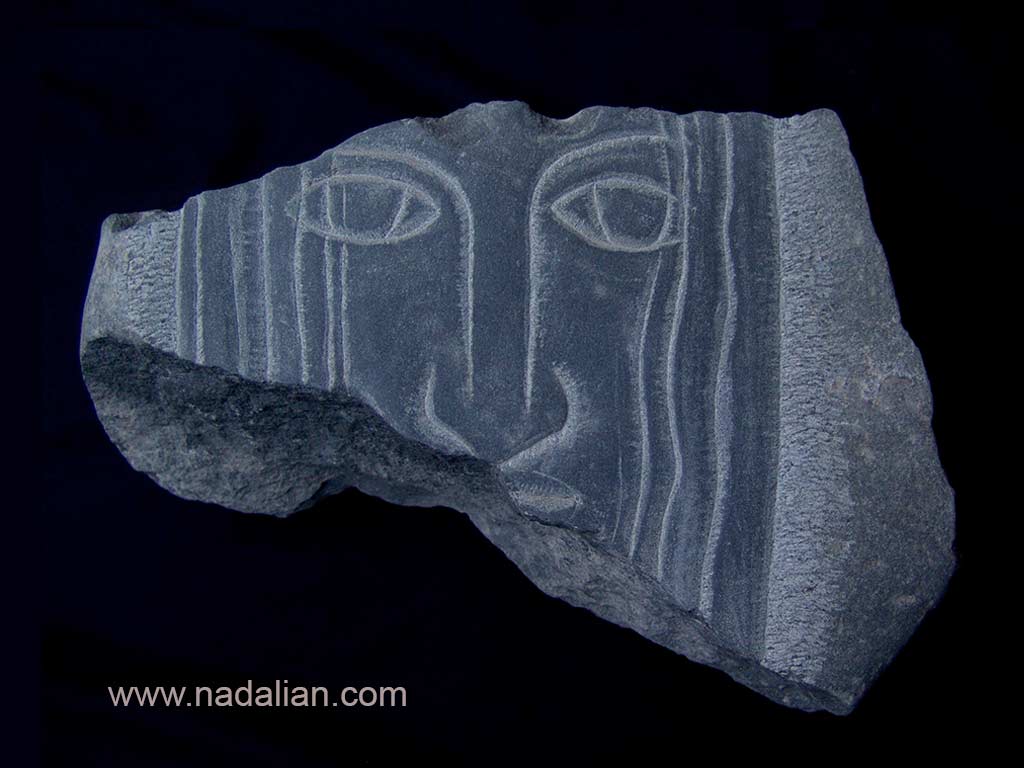 احمد نادعلیان، الهه زخمی، حجاری بر سنگ، جابجا شده از طبیعت به نگارخانه 