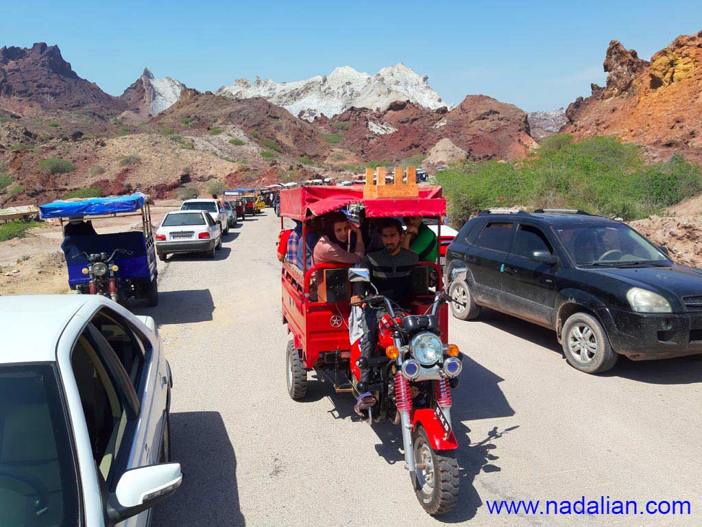 Hormuz Island Tourists