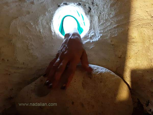 One of the apertures, the wall, Dr. Ahmad Nadalian House in Laft Qeshm Island. Audiences can touch an abstract form. They may see a statue in their mind.