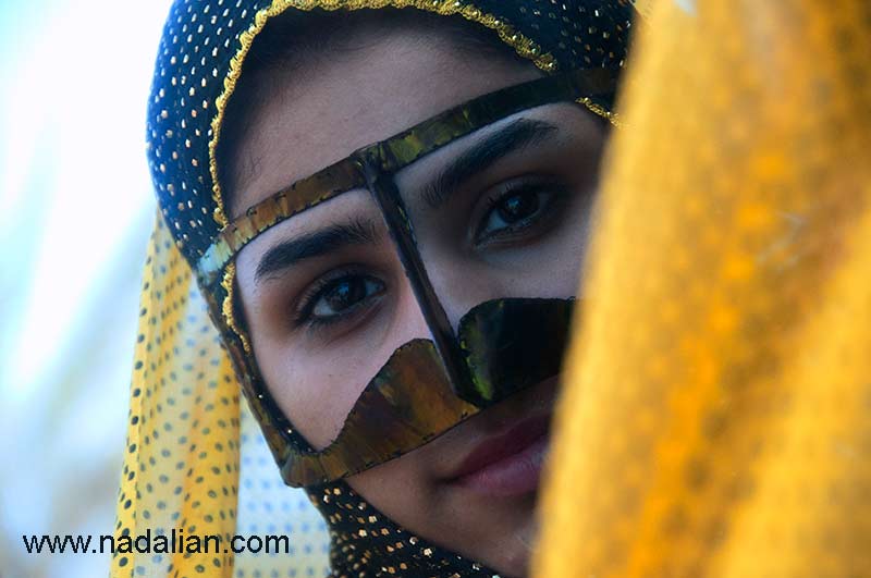 Girl with burqa, Hormoz Island